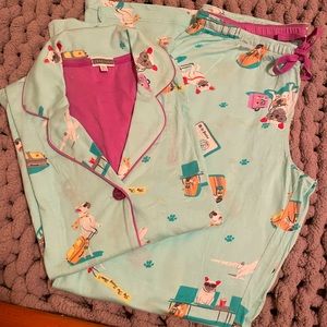 PJ Salvage Pajama set, size medium
